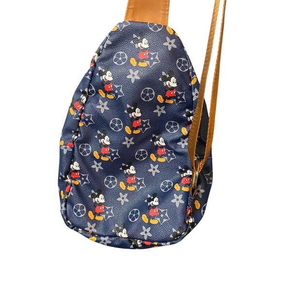 🅜🅘🅒🅚🅔🅨 🅜🅞🅤🅢🅔 Crossbody Sling Bag - Picture 3 of 5